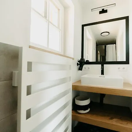 Apartment Seehaus Auszeit Parterre By Seebnb Faak am See